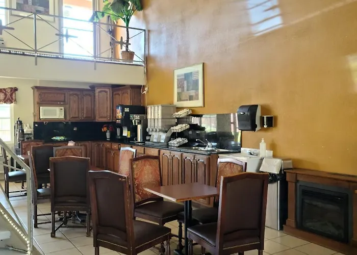 Budget Host Inn